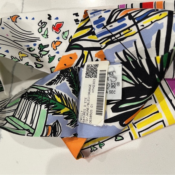 NWT Hermes Rayures d'Ete twilly ribbon scarf Red Orange Yellow - Picture 6 of 6